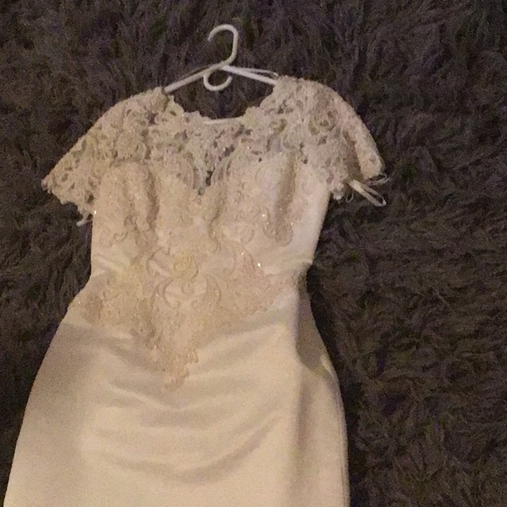 Wedding dress